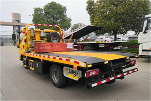 东兰道路救援拖车报价