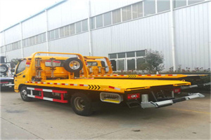 东兰附近拖车救援搭电